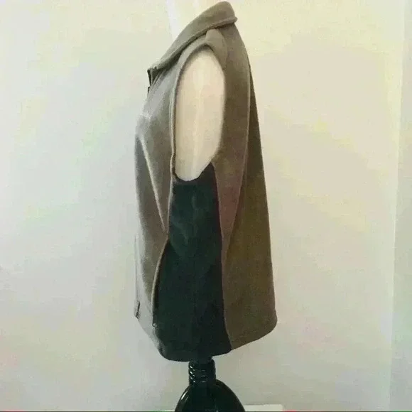 Columbia Fleece Vest Size Small - Picture 6 of 9